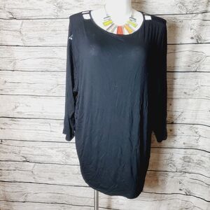 Avenue Black Top Size 30/32